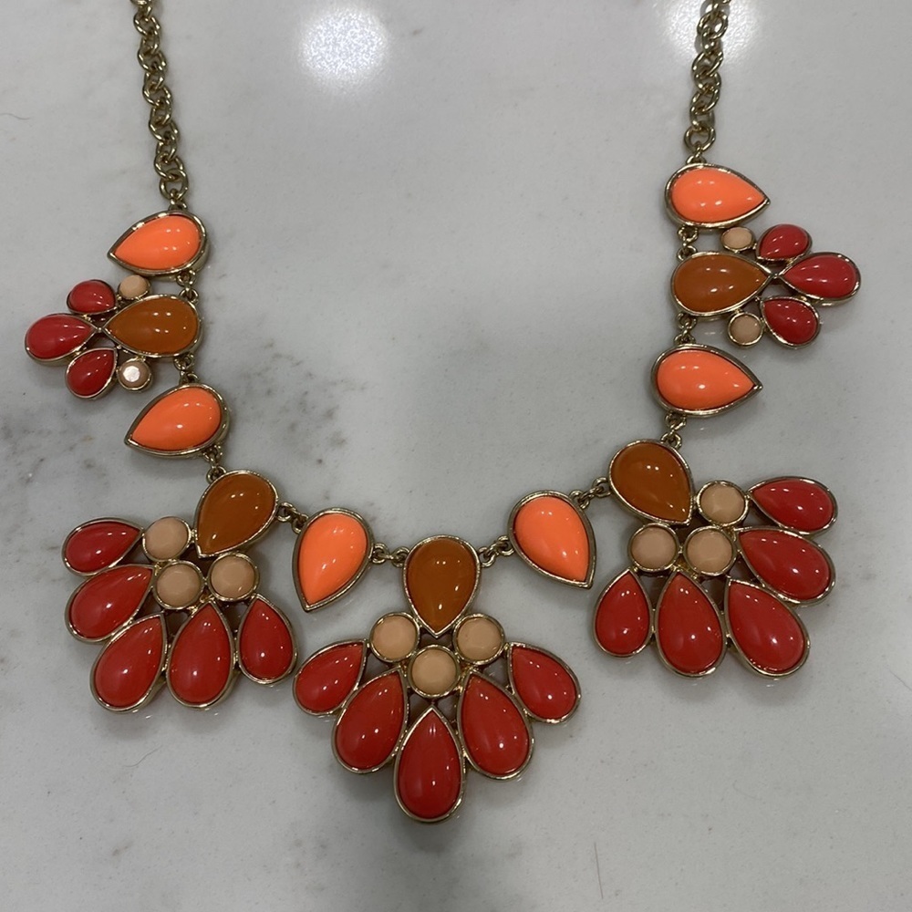 Orange statement necklace - Picture 2 of 2